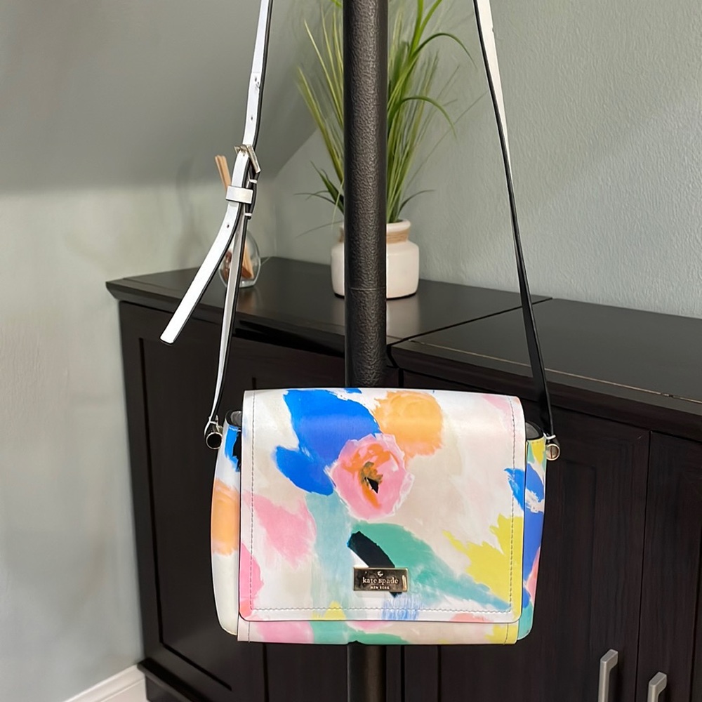 Kate spade leather hand bag